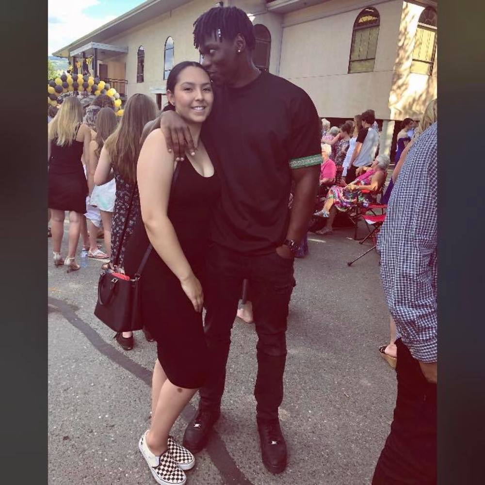 Meet your Posher, Natika